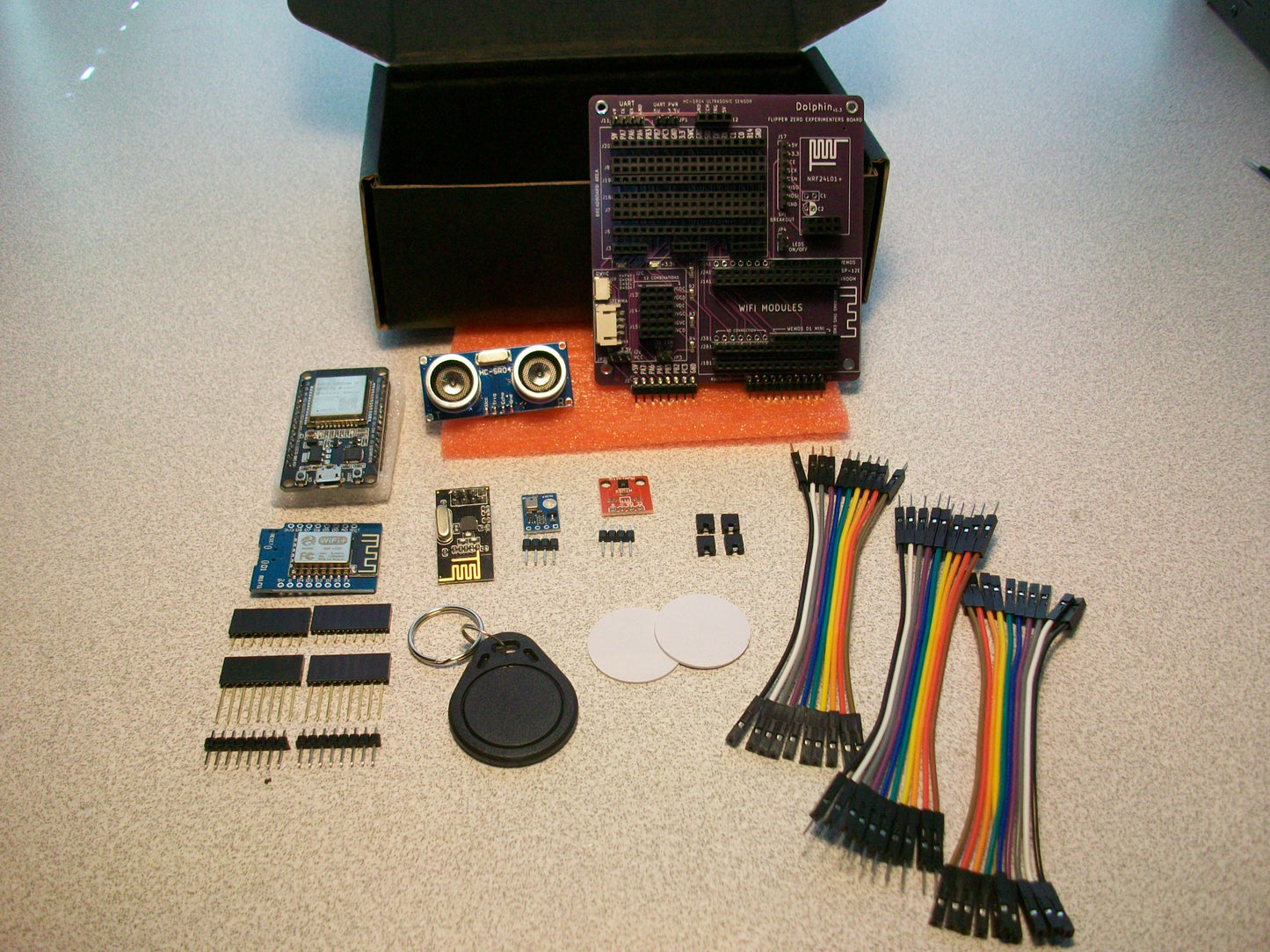 Dolphin experimenters kit for testing and prototyping.  Designed for both advanced and beginners, STEM learning